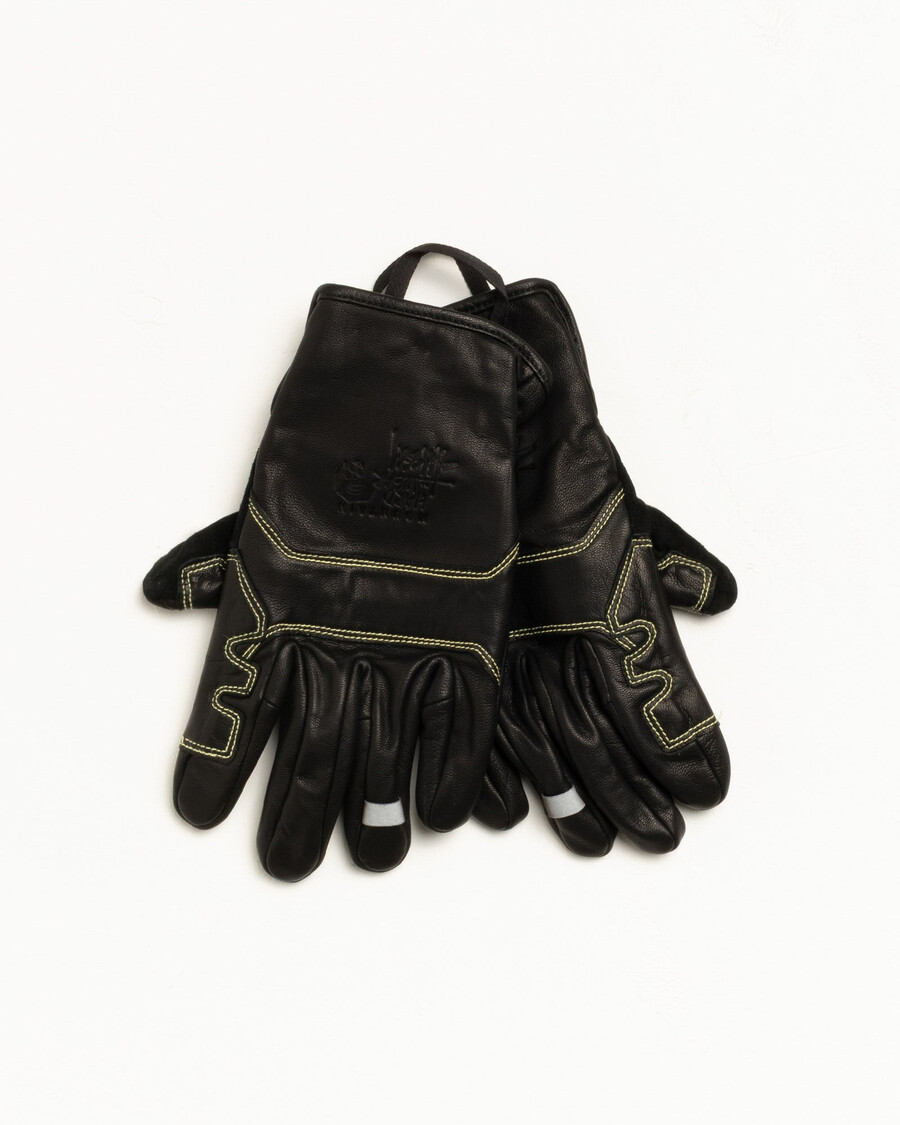 stüssy mountain hardwear powdergate handschuh in schwarz