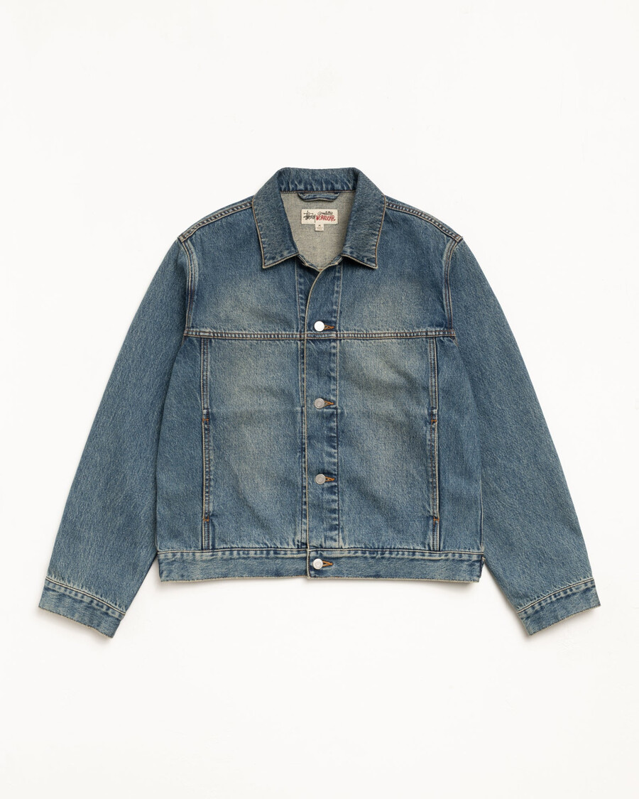 truckerjacke aus denim