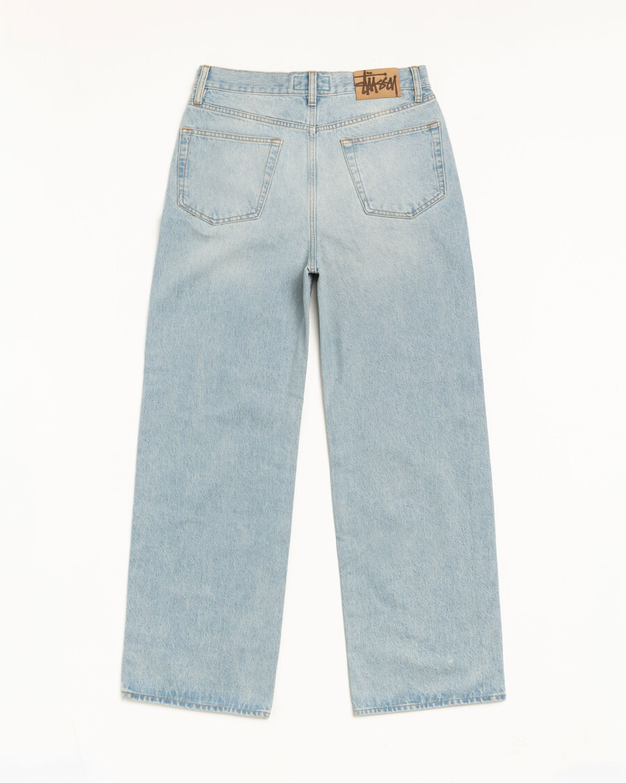 entspannte jeans aus denim