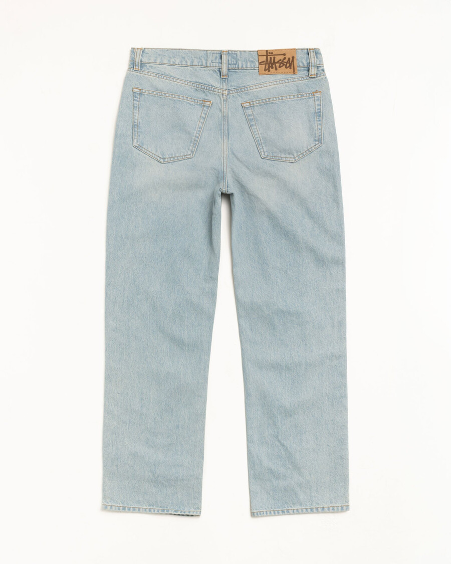 neuer klassischer jeans-denim