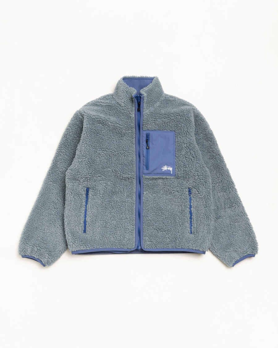 wendejacke aus sherpa-fleece