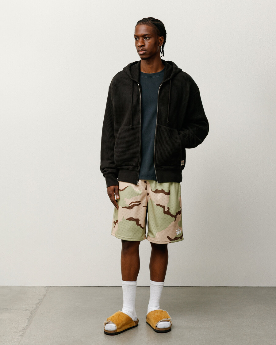 basic mesh short