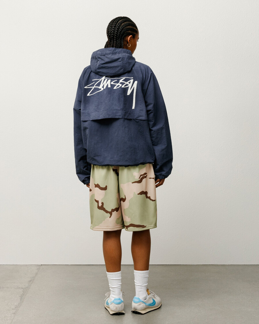 basic mesh short